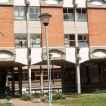 Младићеви јатаци чекају судију