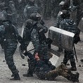 Пребили погрешне демонстранте!