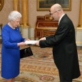 Прибићевић предао акредитиве краљици Елизабети