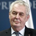Земан: Украјини потребан јак лидер