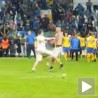 Два утрчавања на терен, један нокаут