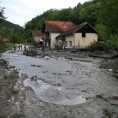После поплава прете клизишта
