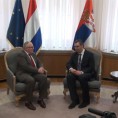 Вучић: Захвалност Холандији за брзу помоћ 