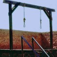 Иран, обешен због "рата против бога"