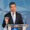 Расмусен: Русија да повуче трупе