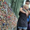 Катанци љубави „руше“ мостове