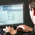 Затвор због комуникације с Ал Каидом