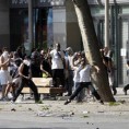 Париз, сузавац на пропалестинске демонстранте
