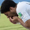 Суарез може да "гризе" и у Барселони
