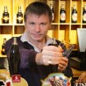 Брус забринут што пабове истискују амерички барови!