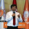 Давутоглу: Потребан нам је либералнији устав