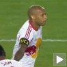 За њега године стварно јесу само број... 