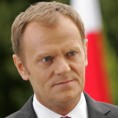 Туск поднео оставку на место премијера