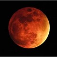 „Крвави Месец“ на небу вечерас