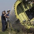 Украјина претражује место пада малезијског авиона