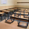 Више од 100 школа сутра без наставе 