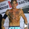 Мики се (поново) вратио у ринг!