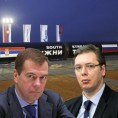 Вучић разговарао са Медведевoм