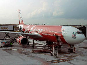 Нестао авион "Ер Азије"