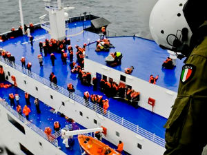 Десет жртава пожара на трајекту