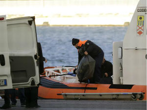 Албански морнари страдали на трајекту