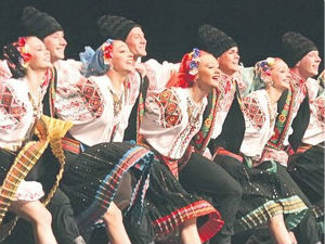 Мојсејев, фолклорно балетски ансамбл Игора Мојсејева