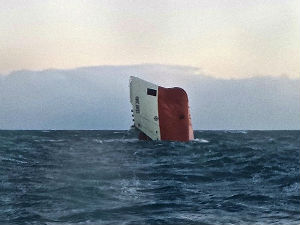 Бродолом код Шкотске, за посадом се трага