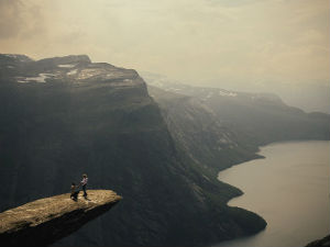 Просидба на „троловом језику“!