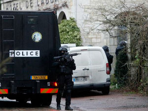 И ИС и Ал Каида преузели одговорност за масакр