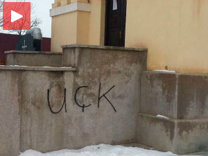 Графити ОВК на цркви у Липљану 