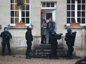 Инспектор задужен за "Шарли ебдо" извршио самоубиство