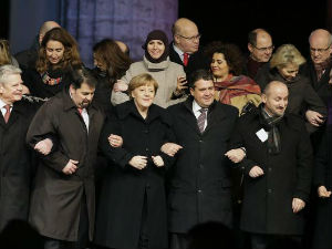 Берлин, скуп толеранције и подршке Паризу  