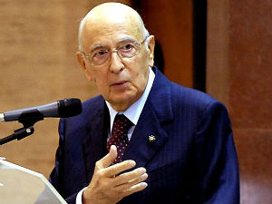 Ђорђо Наполитано поднео оставку