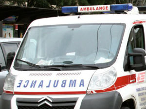 Младић секиром ударио очуха у главу