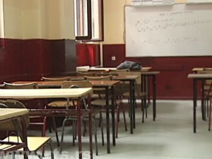 Наставници без дневнице ако не надокнаде часове