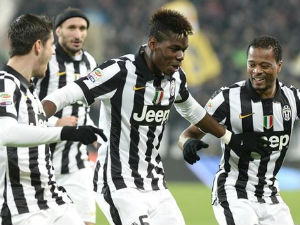 Јуве граби ка титули, Сампдорија боља од Парме