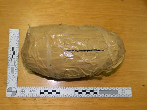 Пронађена марихуана код путника у аутобусу