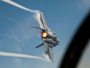 Кина "набавила" планове за Ф-35