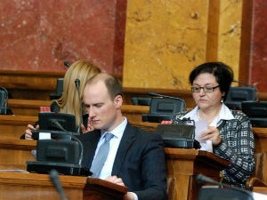 Опозиција: Испитати наводе о прислушкивању