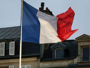 Дрон изнад Јелисејске палате