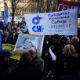 Две надокнаде за прекид штрајка у просвети