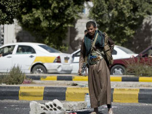 Јемен,  предесдник и влада поднели оставку