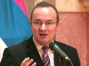 Павићевић: Одложити скупштинску забрану Живковићу