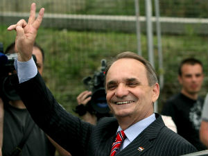 Повучена потерница за Главашем