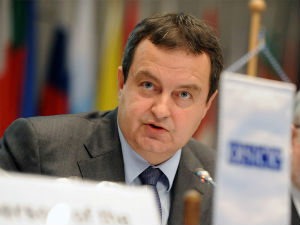 Дачић позвао Јерменију и Азербејџан да поштују мир