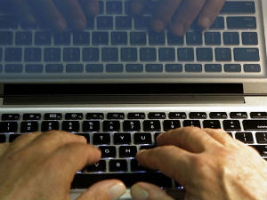 Педофили на интернету, од доктора наука до земљорадника 