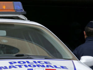 Париз, прелиминарне отпужбе против осумњичених терориста