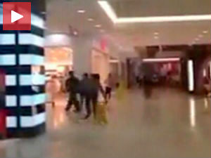 Ко је наручио водопад?