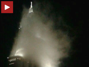 Није дим, магла је око Бурџ Калифе!