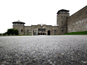 "Свастике" на зидовима Маутхаузена